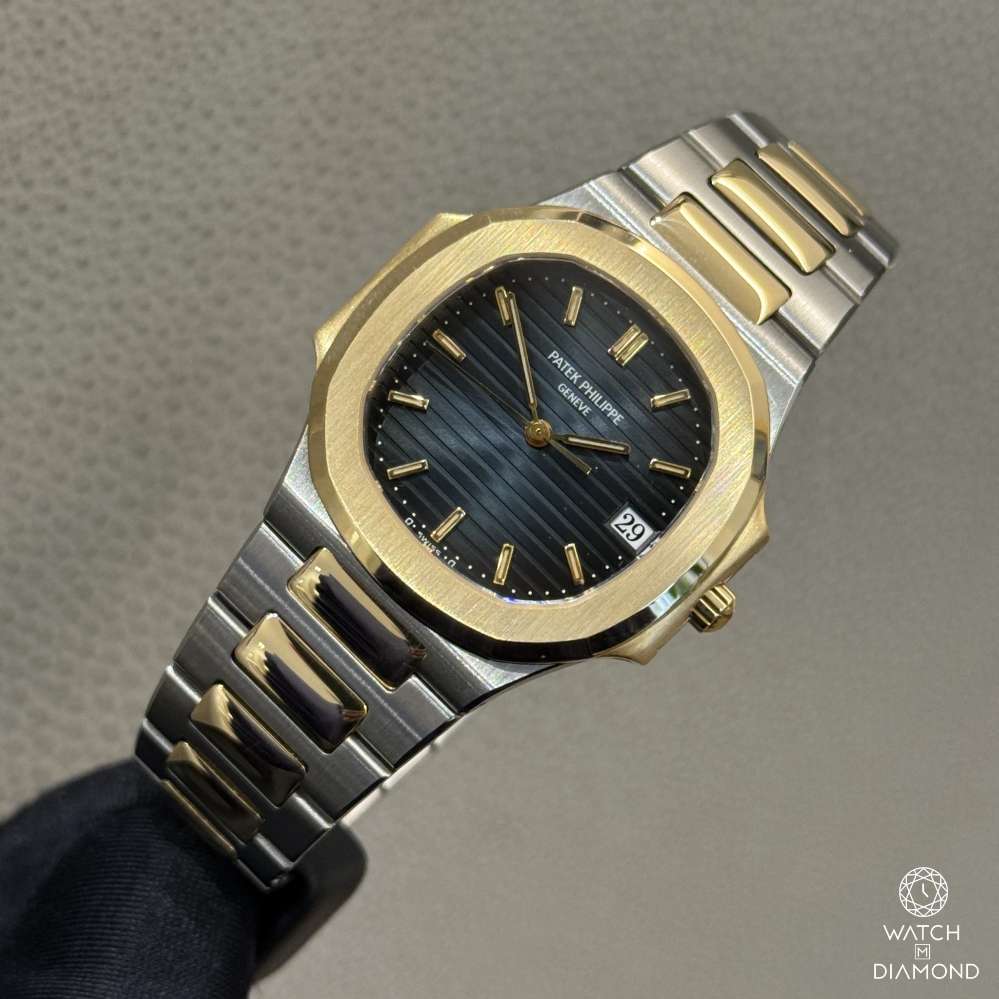 Patek Philippe Nautilus REF. 3900 001 33 mm Watch M Diamond
