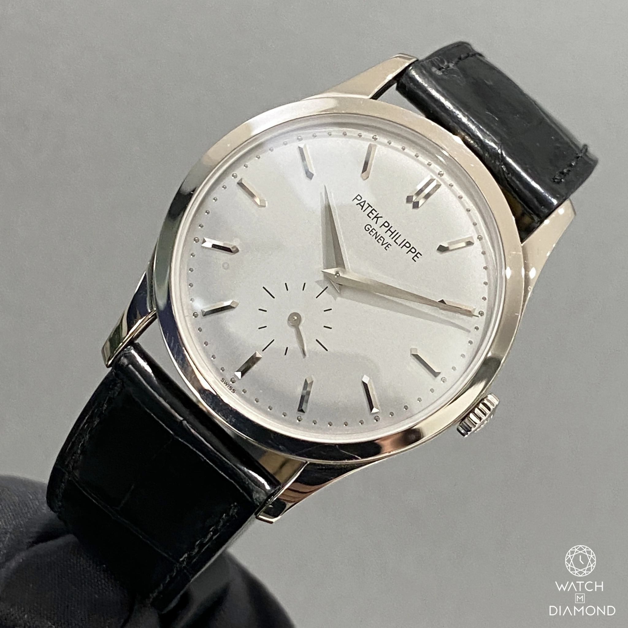 Patek Philippe Calatrava REF. 5196G 37 mm Watch M Diamond